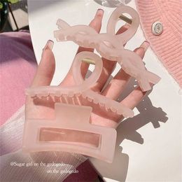 Hair Clips Barrettes Simple Frosted Hair Claws Clear Jelly-colored Hair Clips for Women Girls Sweet Cute Headwear Summer Elegant Hair Accessories 240426