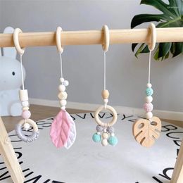 Decorative Figurines Nordic Wooden Ring Play Gym Frame Stroller Hanging Pendants Teething Nursing Rattle Toys Fitness Rack Ornament Infant