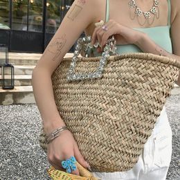 Fashion Diamonds Handle Rattan Basket Bag Wicker Woven Women Handbags Causal Summer Beach Large Bucket Bags Big Bali Straw Purse 240419