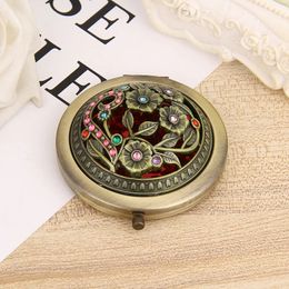 Folding Pocket Mirror Round Compact Double-sided Vintage Hollow Makeup Mirrors SMR88 240425