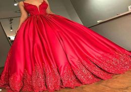 2018 Red Ball Gown Evening Dresses with Spaghetti V Neck Court Train Lace Appliques Beadeds Sequins Sexy Plus Size Party Prom Gown1374478