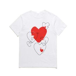 T-shirt Play Men Designer Top Quality Luxury Fashion T-Shirt Badge Heart Red LoveT-Shirt Summer Short Sleeved Brand Mens Womens Loose Love Red Heart Couple Half Sleeved