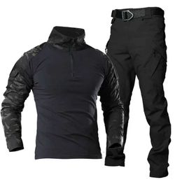 Tactical T-shirts Summer tactical shirt mens track breathable hiking set cargo pants fishing suit 240426