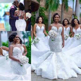 Full Mermaid African Dresses Lace Spaghetti Straps Applique Beaded Sweep Train Wedding Dress Bridal Gowns Plus Size Bc2025