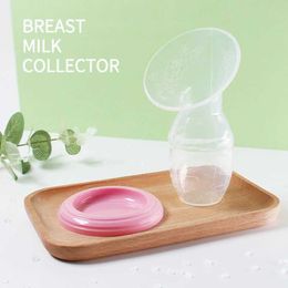 Breastpumps One manual breast lotion extractor self correcting breast lotion silicone pump pregnant product baby care tool 240424