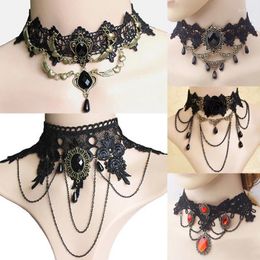 Choker Lady Neck Jewellery Accessories Girl Lace Gothic For Women Vintage Sexy Fashion Velvet Rose Beads Flower Necklace