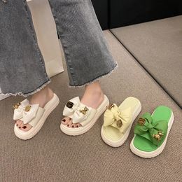 BCEBYL 2024 SummerFlat Heel Shoes Butterfly Metal Decor Slippers Women's Green Color Sandals Womens Platform Beach Slippers 240415