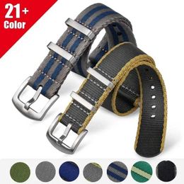 Watch Bands Nylon strap 20mm 22mm high-quality soft strap for universal sports used for 007 replacement Correa Reloj 20mm 22mm nylon strap 240424