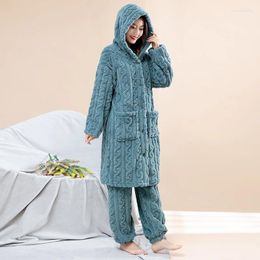 Women's Sleepwear Coral Velvet Thickened Warm Pyjamas For Women Winter Internet Red Long Style Jacquard Home Clothing Set Can Worn