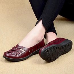 Casual Shoes Luxury Female Summer 2024 Leather Flat Woman Loafers Soft Bottom Sandals Elderly Moccasin 40 Breathable Flats