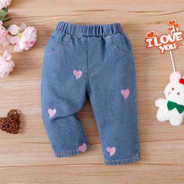 Trousers Baby Girl 100% Cotton Heart shaped Jeans and Jeans Suitable for Basic Style Outgoing and Daily WearL2404