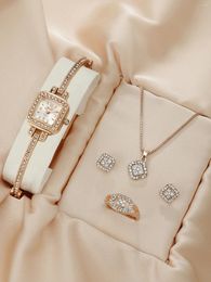 Wristwatches Watch Set Luxury Women Bracelet Rhinestone Fashion Wristwatch Casual Ladies Watches Clock