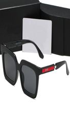 Classic Designer Sunglasses Side Stripe Letter Luxury Sunglasses for Women Summer Beach Mens Glasses Eyewear With Case1577601