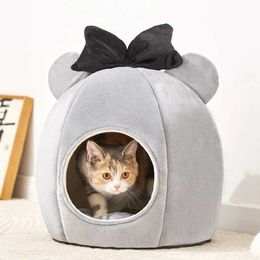 Carriers Crates Houses Cute and Cave Deep Sleep Comfortable Winter Cat Tent Bed Soft Nest with Mats Suitable for Small Dog Pet Supplies 240426