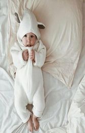 Newborn Baby Boys 2018 Spring Autumn Rompers Cute Hooded Baby Boys Girls Romper Baby Jumpsuit For Kids Boys Clothing1728859