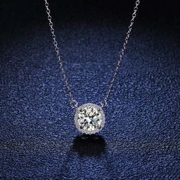 Sterling Sier S925 Pendant 1 Moissanite Necklace Womens Fashion Luxury Round Package Sier Pendant Collar Chain