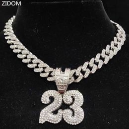 Strängar Mens och Womens Hip Hop Digital 23 Pendant Halsband med 13 mm Crystal Cuban Chain Hip Hop Ice Sparkling Necklace Fashion Charm Jewelry 240424