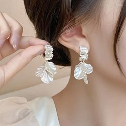 Hoop Earrings Korean Fashion Imitation Shell Dangle White Crystal Zirconia Flower Bridal Earring Party Accessories For Women