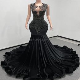 Charming Black Velvet Prom Dresses 2024 For Black Girls O Neck Mermaid African Evening Dress Plus Size Tassel Glam Formal Dress Sweep Train Birthday Occasion Party