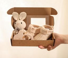 3PcsSet Baby Rattle Rabbit Hand Crochet Shoes Set for 012 Months born Wooden Animal Teether Toys for Baby Birth Gift Set 2207144345841