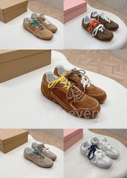 Top new designer running shoes suede sneakers men women hiking shoe white cinnamon outdoor casual sneaker 530 co-branded ppq