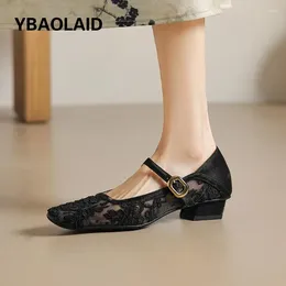 Dress Shoes Chineses Style Embroider Lace Buckle Strap Women Pumps Mary Janes Boat Square Toe Low Heel Elegant Lady Party