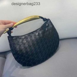 Handle 2024 Botteega Handbags Venata Autumn Heavy Bag Sardine Metal Gold Winter Tote Woven Evening Purse Style Perfect Bags Cowhide Totes 0IS6