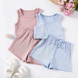 Clothing Sets Summer New Girls Vest Set ldrens Solid Color Casual Sleeveless Undershirt Shorts 2pcs Multi-color Combination Versatile Set H240426