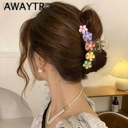 Hair Clips Barrettes AWAYTR Colourful Flower Hair Claws Clamps Crab Little Daisy Hair Clips Girls Hair Accessories Hairpins Women Hair Crabs Claw 240426