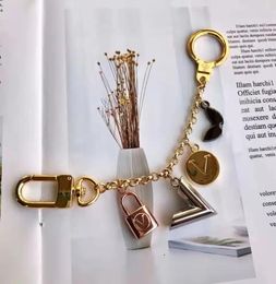 Brand High Quality woman man Keychains Fashionable Handmade Keychain alloy Stylish Famous Designer Luxury key chain hand Exquisite Gift With Box Dust bag9087732