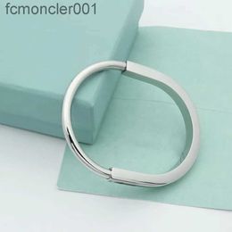 Titanium Steel Bangle Designer Lock Bracelet Silver Rose Gold Bracelets for Women Jewellery with Velvet Bag OHBL