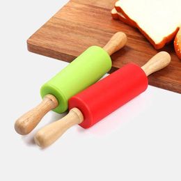 new S M Silicone Rolling Pin Non-Stick Pastry Dough Flour Roller Wooden Handle Pizza Pasta Roller Kitchen Pastry Baking Tool for Silicone