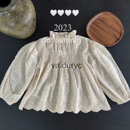قمصان الأطفال 2023 Autumn Ins Style Kids Girls Cloths Lace Long Sleeve Blouse H240426