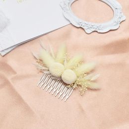 Decorative Flowers Handmade Boho Real Dried Flower Comb White Bridal Hair Bridesmaids Bride Dry Wedding Clip Accessory