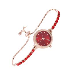 Designer Bracelet with Diamond Bracelet Watch Simple and Fashionable Small dial Quartz Watch Jewlery Designer for Women.