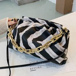 Shoulder Bags Zebra Pattern Bag Cloud Soft Leather Cross Stitch Luxury Chain And Handbag.