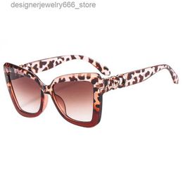 Sunglasses 2024 Luxury Cat Eye Sunglasses for Womens Retro Fashion Extra Large Mirror Sunglasses for Womens Retro Summer Style Large Frame Glasses Q240426