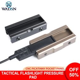 Accessories WADSN Tactical Flashlight Pressure Switch Tail Mount Picatinny Mlok Keymod For PEQ15 DBAL A2 Laser Sight Scout Light DefenLCS