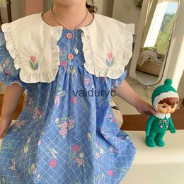 Flickans klänningar 2024 Ny sommarflickor klänning Tulpan Floral Lapel Puff Sleeve Dress Ldren Kläderutrust H240429