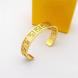 F / F letters over the sky star bracelet female light luxury classic retro brass bracelet wholesale cross-border sales