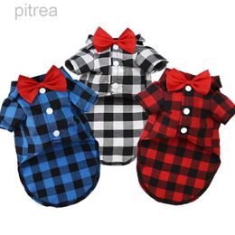 Dog Apparel Bowtie Dog T-Shirts Classical Plaid Thin Breathable Summer Dog Clothes for Small Large Dogs Puppy Pet Cat Vest Chihuahua Yorkies d240426