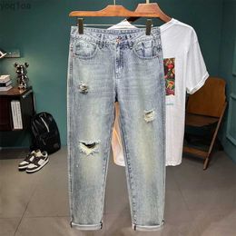 Men's Jeans Mens torn jeans fashionable straight retro pants nostalgic blue hole high street loose fitting mens wide casual denim TrousersL2404