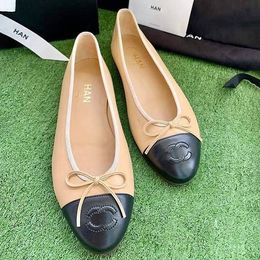 Designer Woman Double Channel Ballet Flat Dance Dress Shoe Women Luxury Shoes Casual Shoe Outdoor Sip On Shoes Quilted Leather Calfskin Loafer Fabric Sexy Ballerina