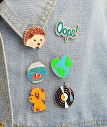 New Creative Love Earth World Peace Brooch Pin Cartoon Goldfish Brooch Jewelry Wear Men And Women Backpack Dress Decoration7608526