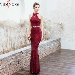 Runway Dresses Yidingzs Ny Halter Neck Elegant Long paljetter Prom Dress Hollow Out Evening Party Dress YD16229 Y240426