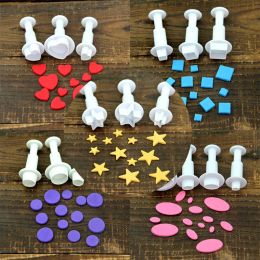Moulds 3Pcs/Set Geometric Fondant Cookie Cake Cutter Ejector Stamp Plunger Mould Embossed Star Heart DIY Baking Cake Decorating Tools