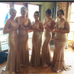 2019 Champagne Sparkling Cheap Bridesmaid Dresses Backless Sexy V Neck Sequins Bling Bling Sleeveless Mermaid Maid of Honor Gowns 2024