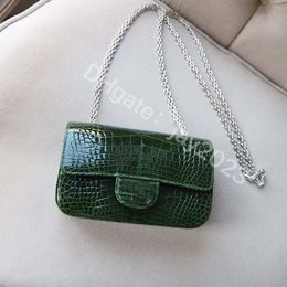 Fully Handmade tote bag Designer Tote Slant Bag Classic Clamshell Bag 25CM Sizes Imported crocodile leather real skin Beeswax Thread stitched Diamond hardware