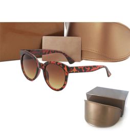 High Quality Designer Womans Sunglasses 3810 Luxury Mens Sun glasses UV Protection men eyeglass Gradient Metal hinge Fashion women4418488