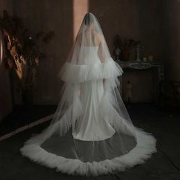 Wedding Hair Jewellery Elegant Two-Layer Bridal Veil with Puffy and Ruffled Edge for Wedding Ceremony